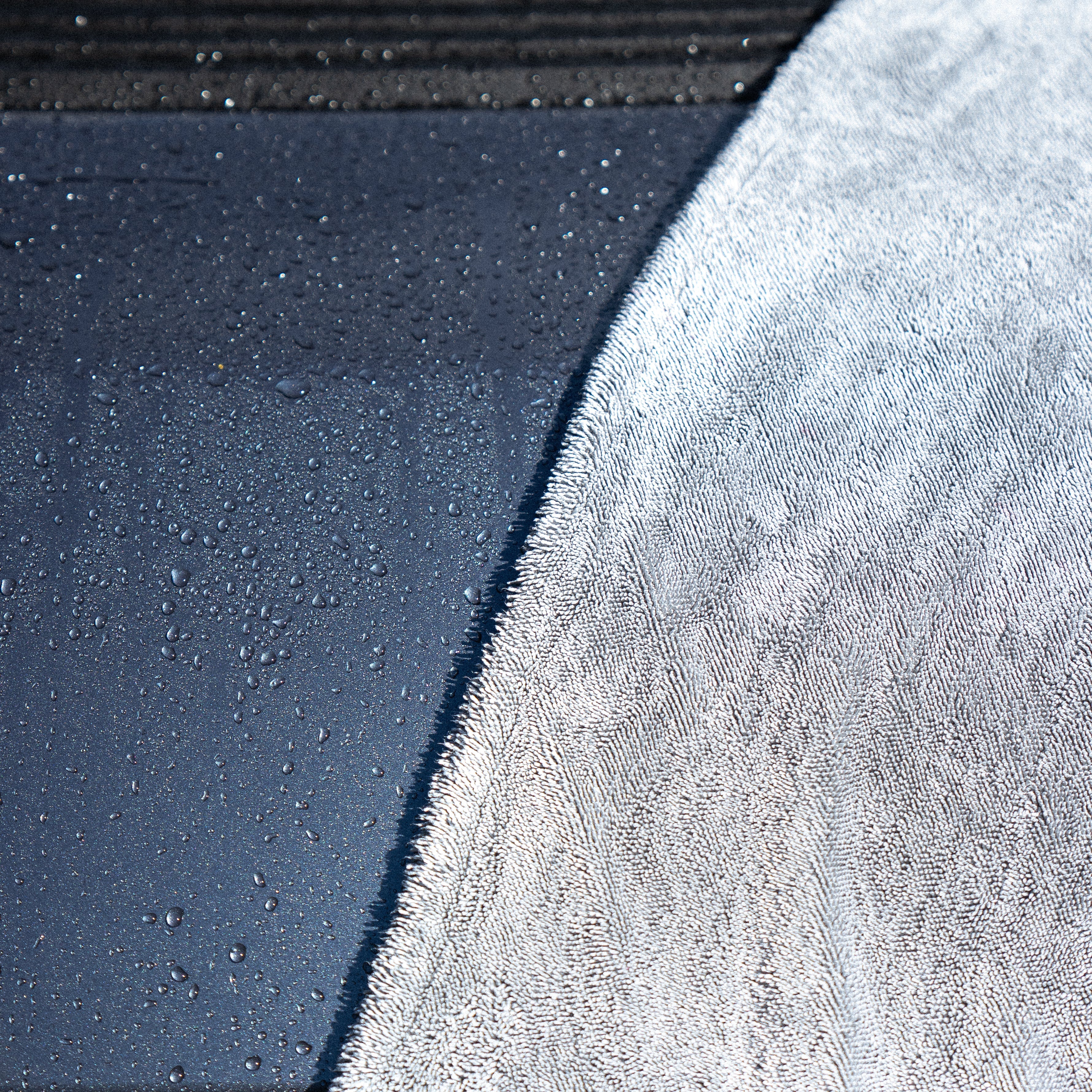 Supreme Towel - Saugstarkes Mikrofasertrockentuch - P4 Care